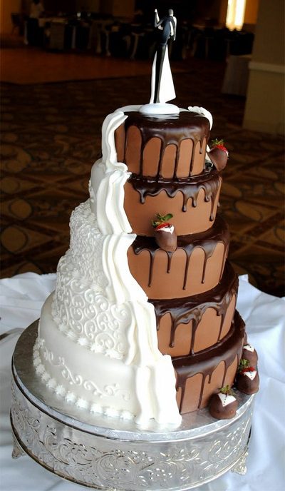 chocolate vanilla wedding cake