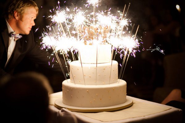 wedding cake with sparklers