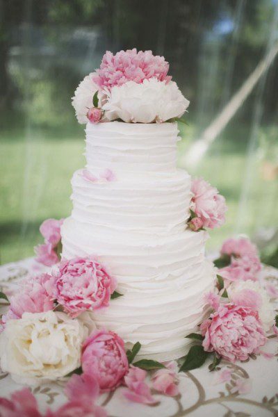 how to preserve wedding cake