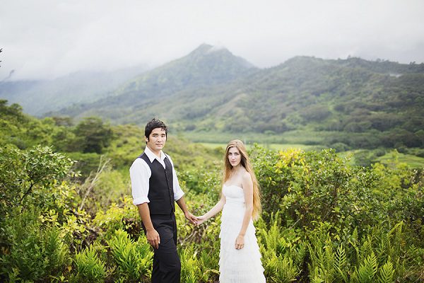 top Hawaii wedding photographer Sea Light Studios