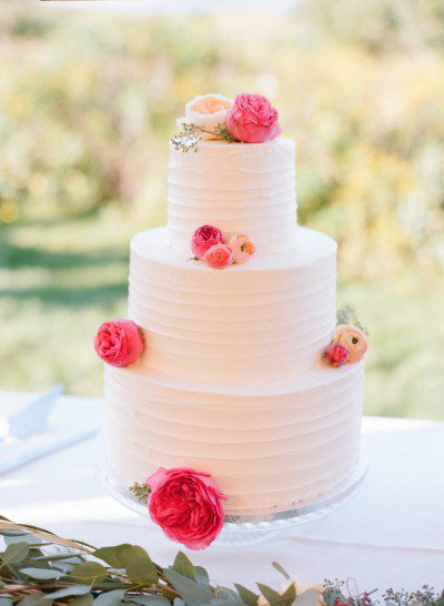 simple-wedding-cakes